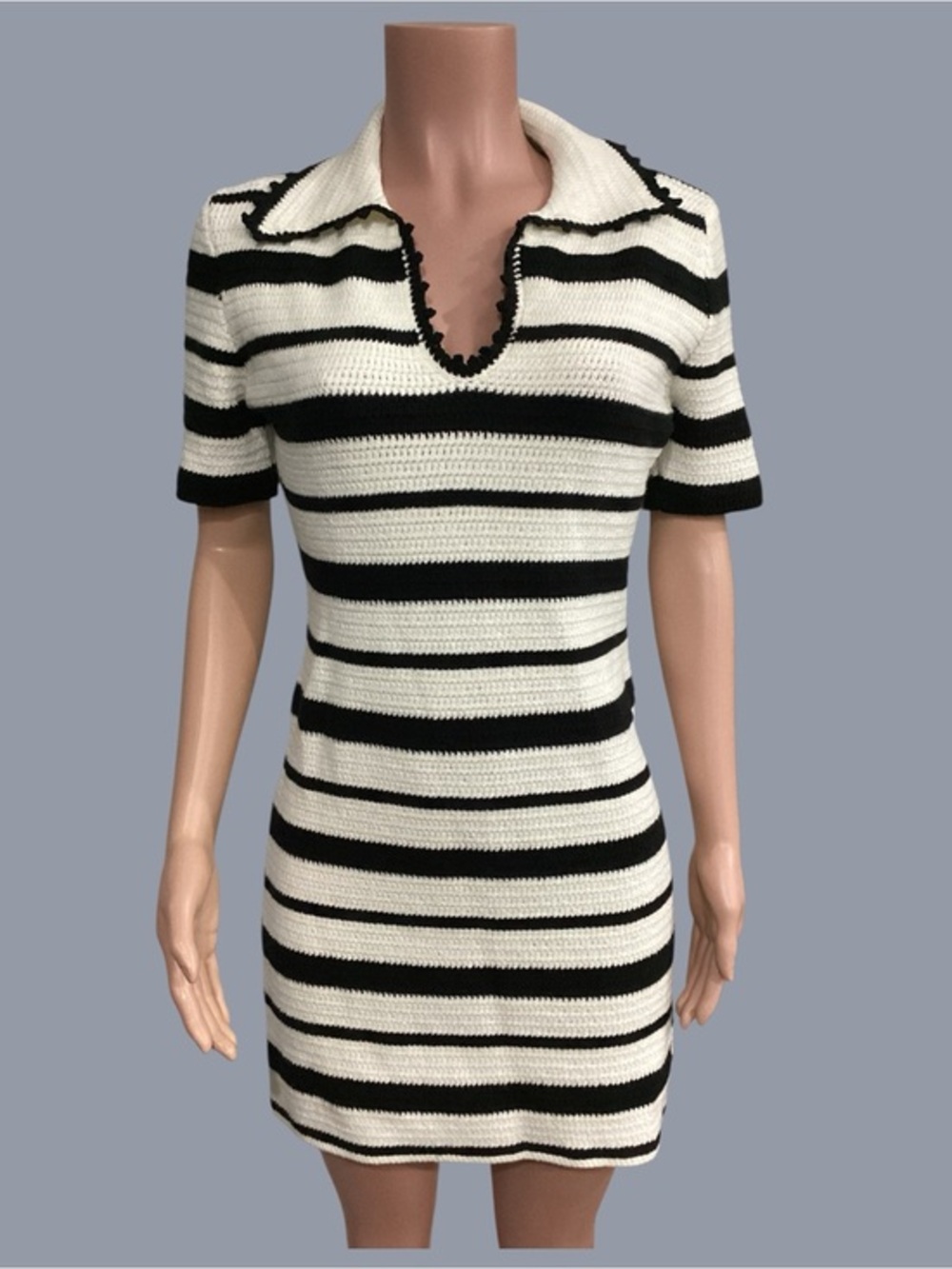 Lavalon Black & Ivory Striped Knit Crochet Mini Dress Size Large